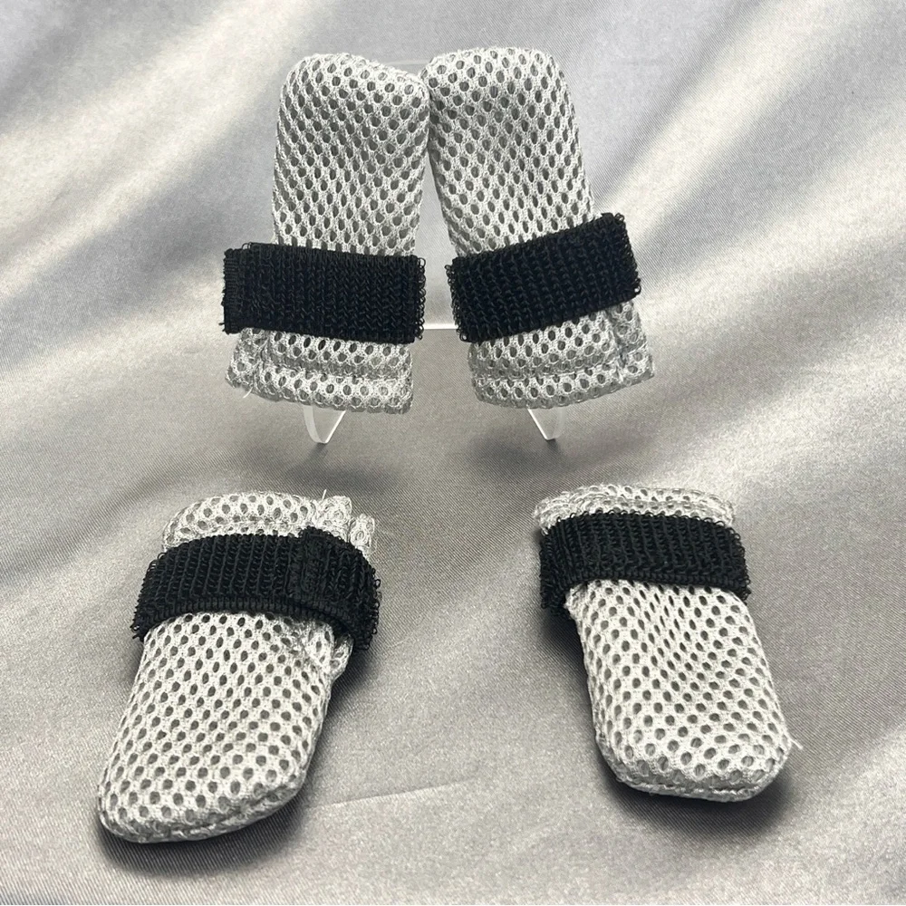 4 PCS Cat Mittens XS Gray Bootie Prevent Scratching Mesh Breathable Kitten Shoes